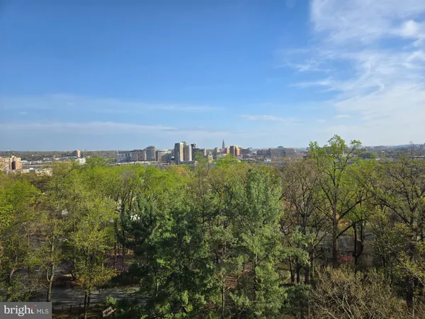 $2,400 | 5903 Mt Eagle Drive, Unit 802, Alexandria, VA 22303