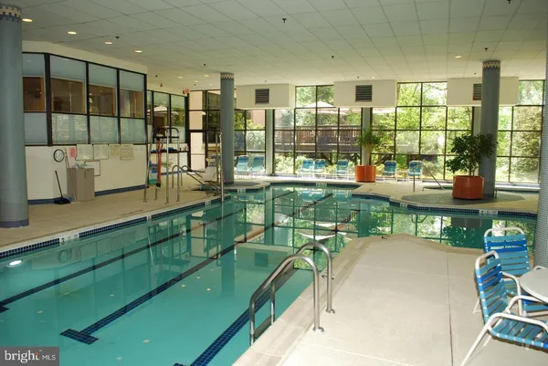 $2,400 | 5903 Mt Eagle Drive, Unit 802, Alexandria, VA 22303