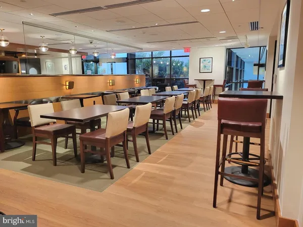 $2,400 | 5903 Mt Eagle Drive, Unit 802, Alexandria, VA 22303