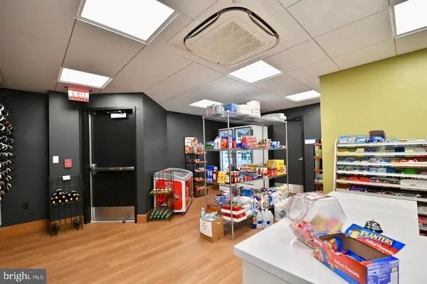 $2,400 | 5903 Mt Eagle Drive, Unit 802, Alexandria, VA 22303