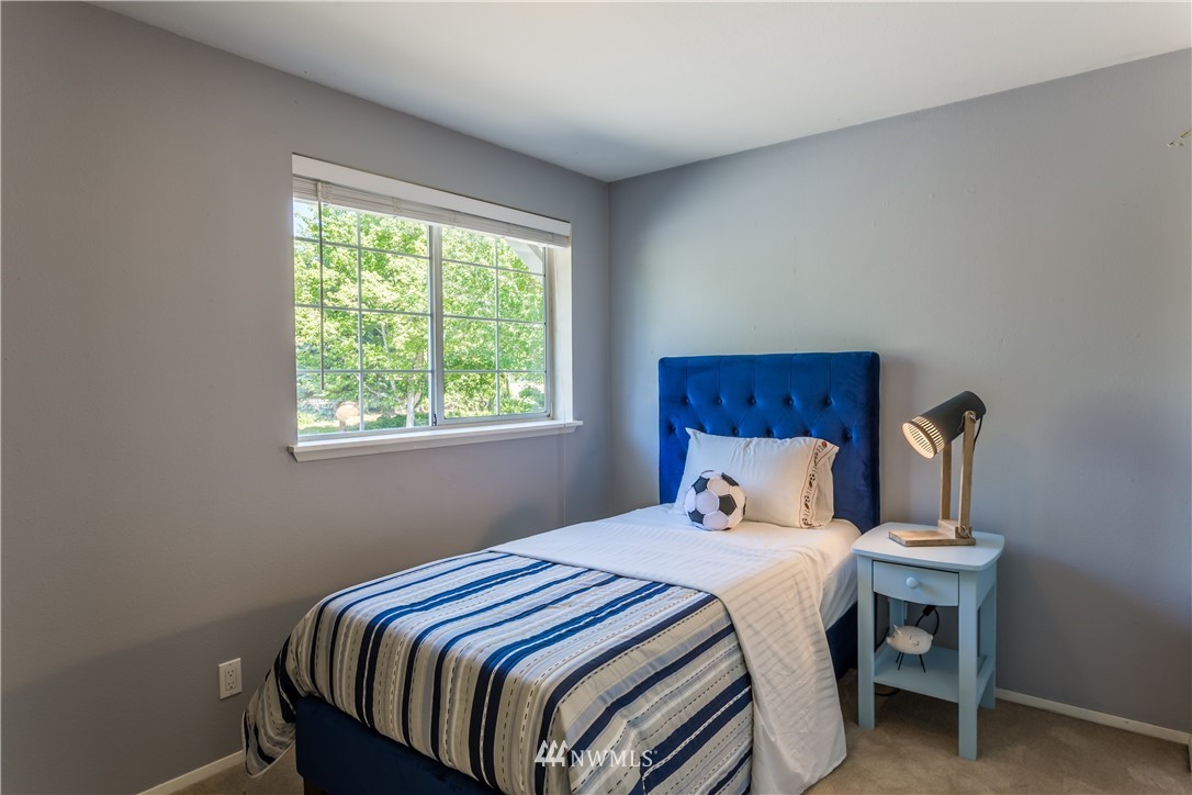 10405 Northeast 200th Street Bothell, WA 98011 - Photo 13 of 17 Gallery Image 13
