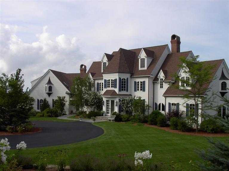 30 Williams Path West Barnstable, MA 02668 - Photo 2 of 35 a front view of a house with a yard