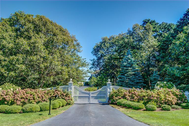 30 Williams Path West Barnstable, MA 02668 - Photo 4 of 35 a view of a garden with a tree in the background