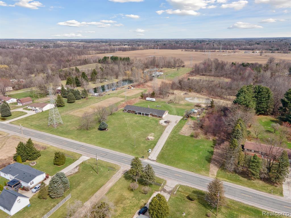 7072 North Bray Road Mount Morris, MI 48458 - Photo 48 of 53