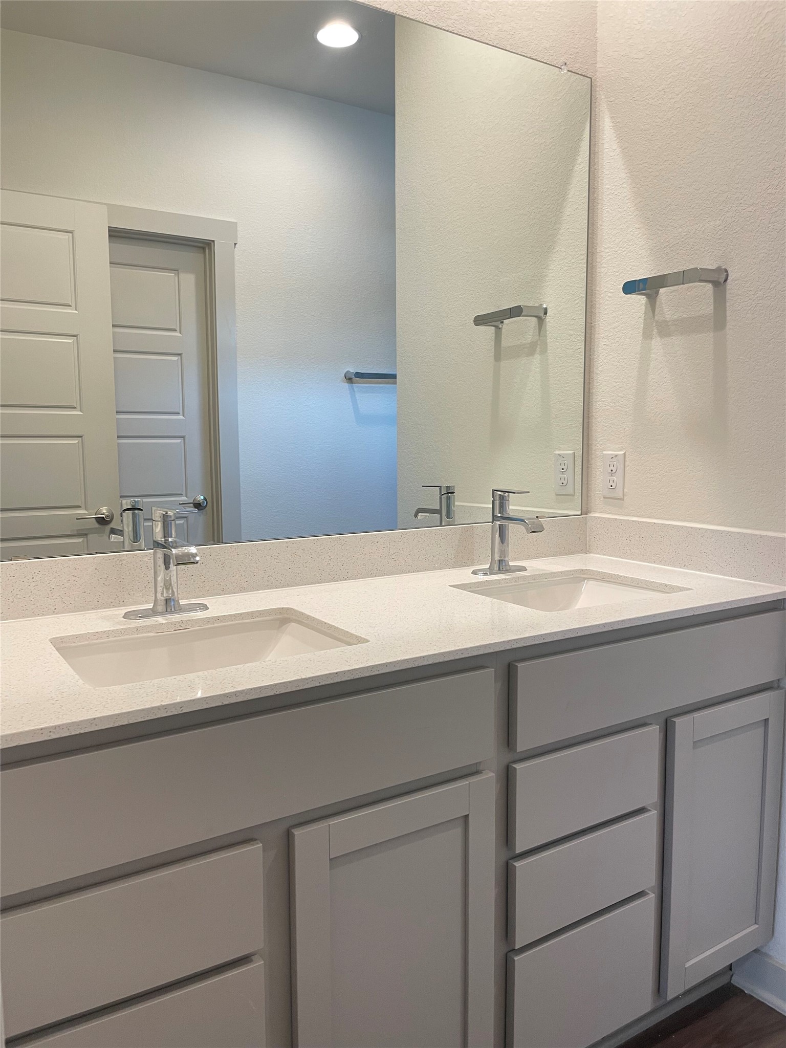 5128 Vanner Path Georgetown, TX 78626 - Photo 10 of 20 Dual Vanity