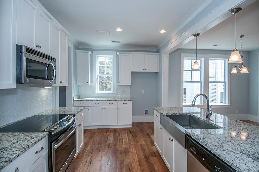 1534 Watt Pond Road Mount Pleasant, SC 29466 - Photo 6 of 15 Kitchen