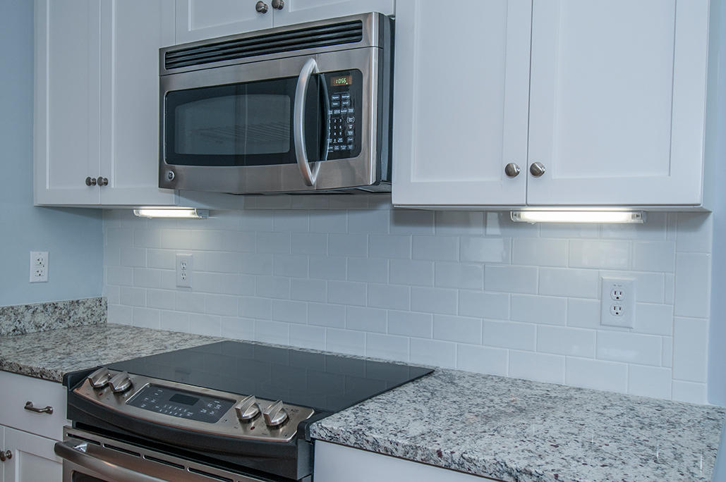 1534 Watt Pond Road Mount Pleasant, SC 29466 - Photo 7 of 15 Kitchen