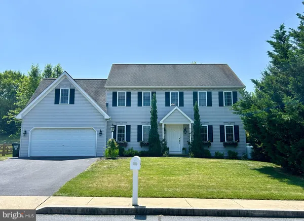 $525,000 | 1283 Cedar Avenue, East Earl, PA 17519