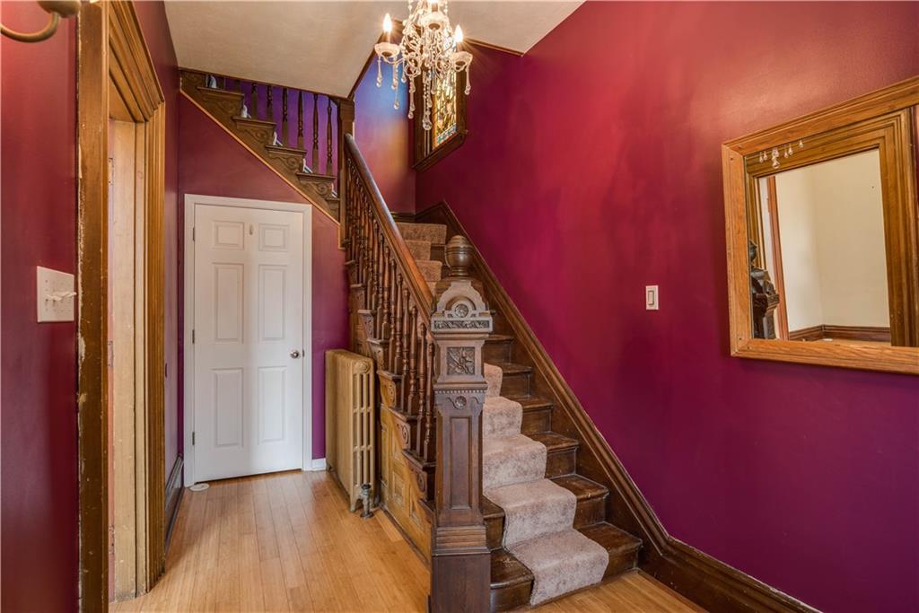 3064 Mt Troy Road Pittsburgh, PA 15212 - Photo 3 of 25 Gallery Image 3