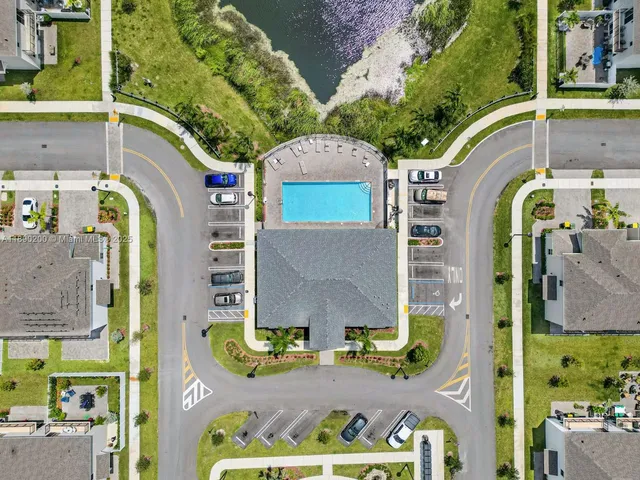 view of building with an outdoor space