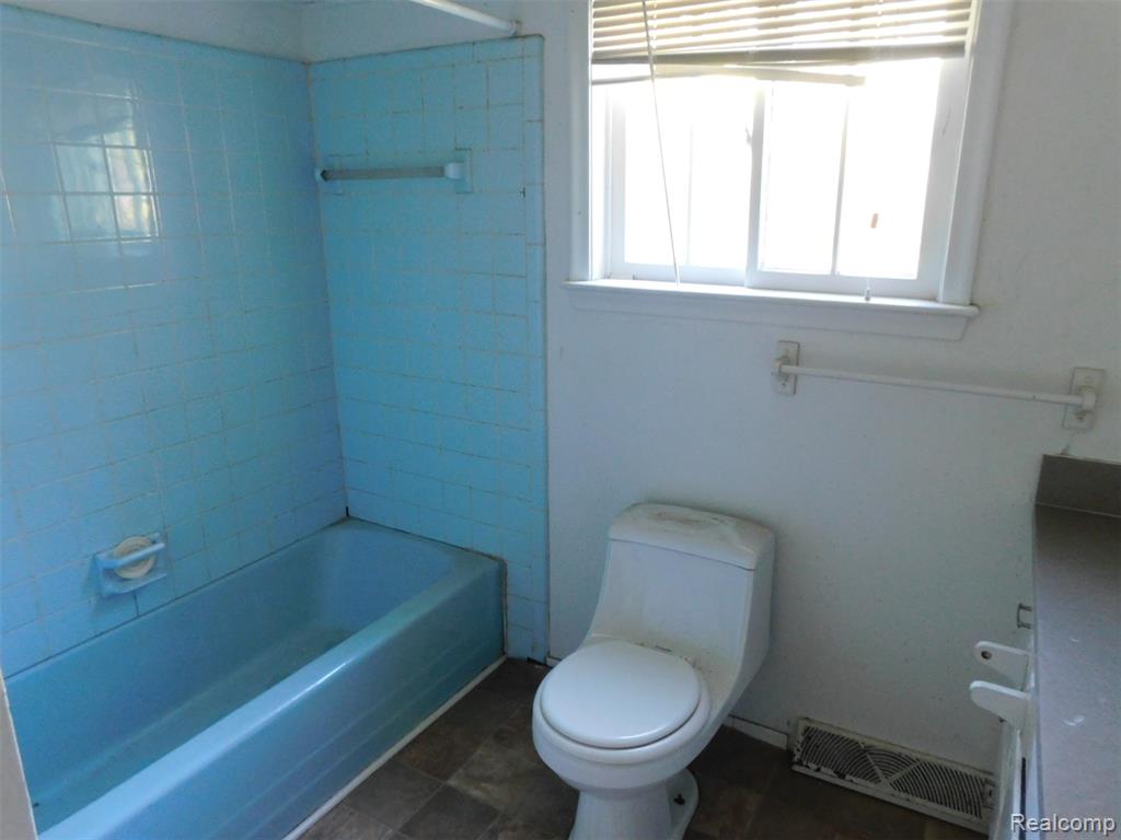 710 Washington Street Algonac, MI 48001 - Photo 11 of 11
