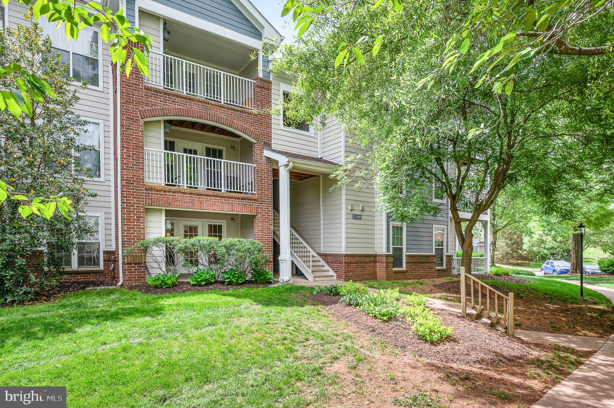 21029 Timber Ridge Terrace, Unit 104 Ashburn, VA 20147 - Photo 28 of 34 Building Exterior