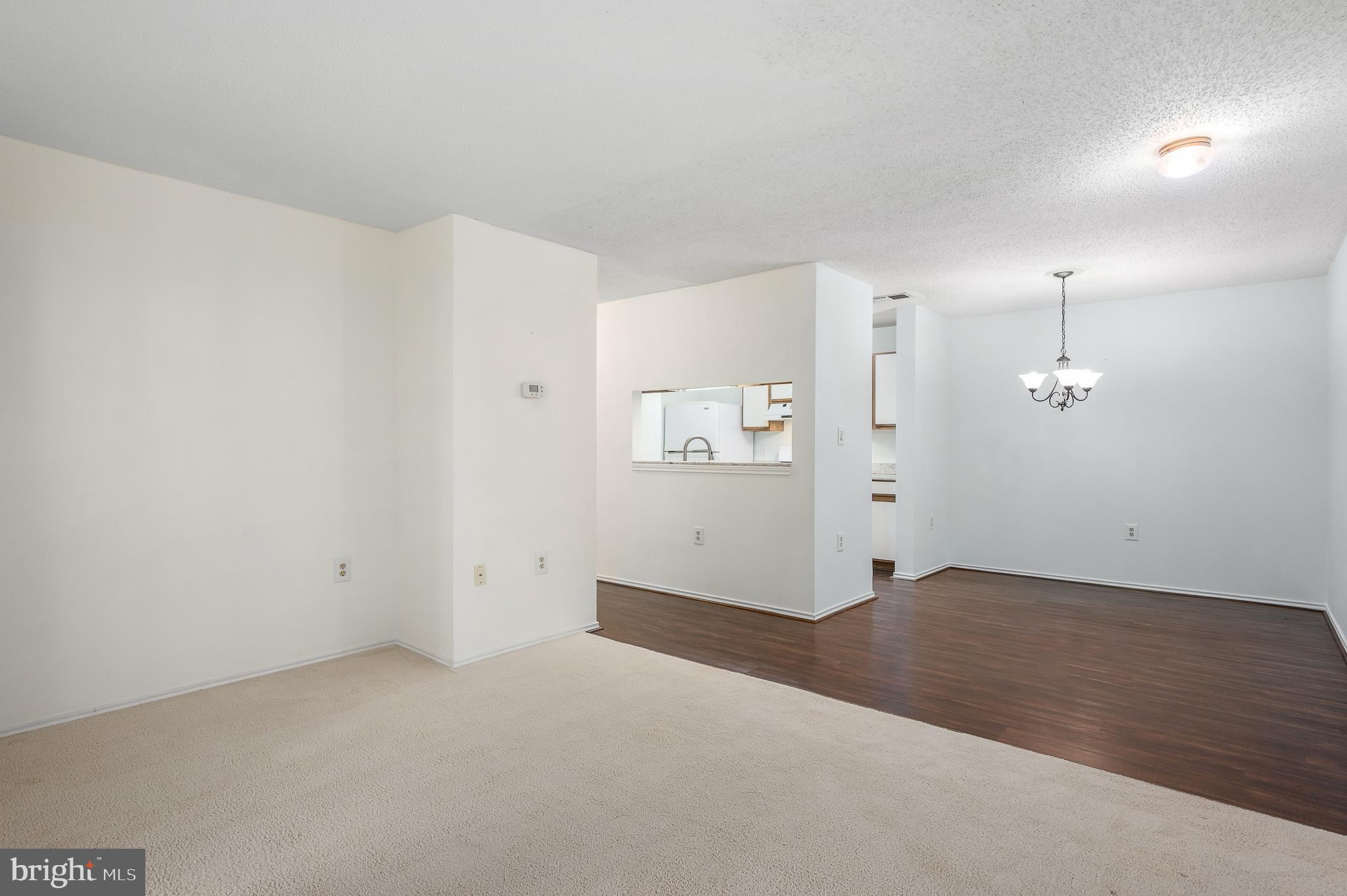 21029 Timber Ridge Terrace, Unit 104 Ashburn, VA 20147 - Photo 6 of 34