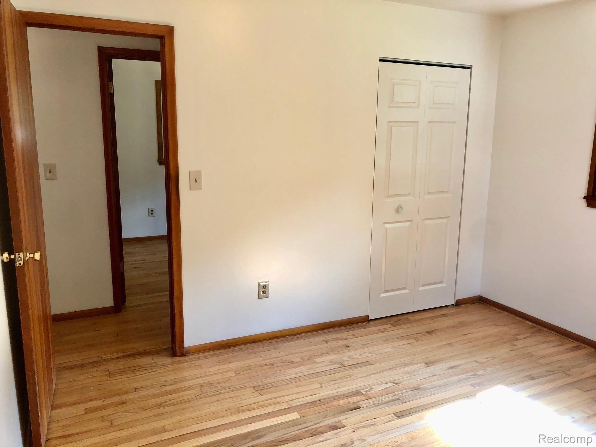 13930 Haggerty Road Belleville, MI 48111 - Photo 16 of 28 IMG_5872.jpg