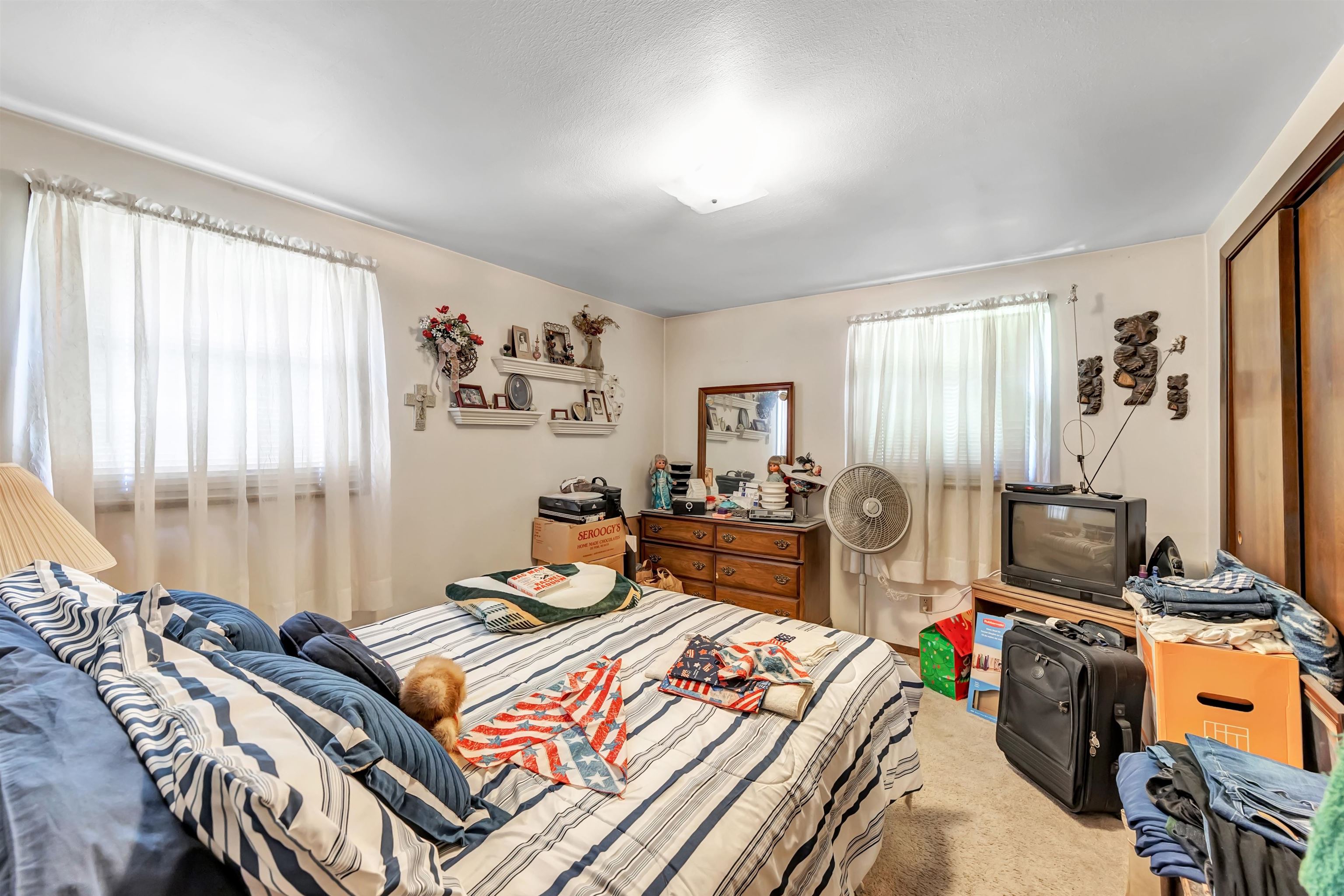 1827 Cormier Road Green Bay, WI 54313 - Photo 9 of 30