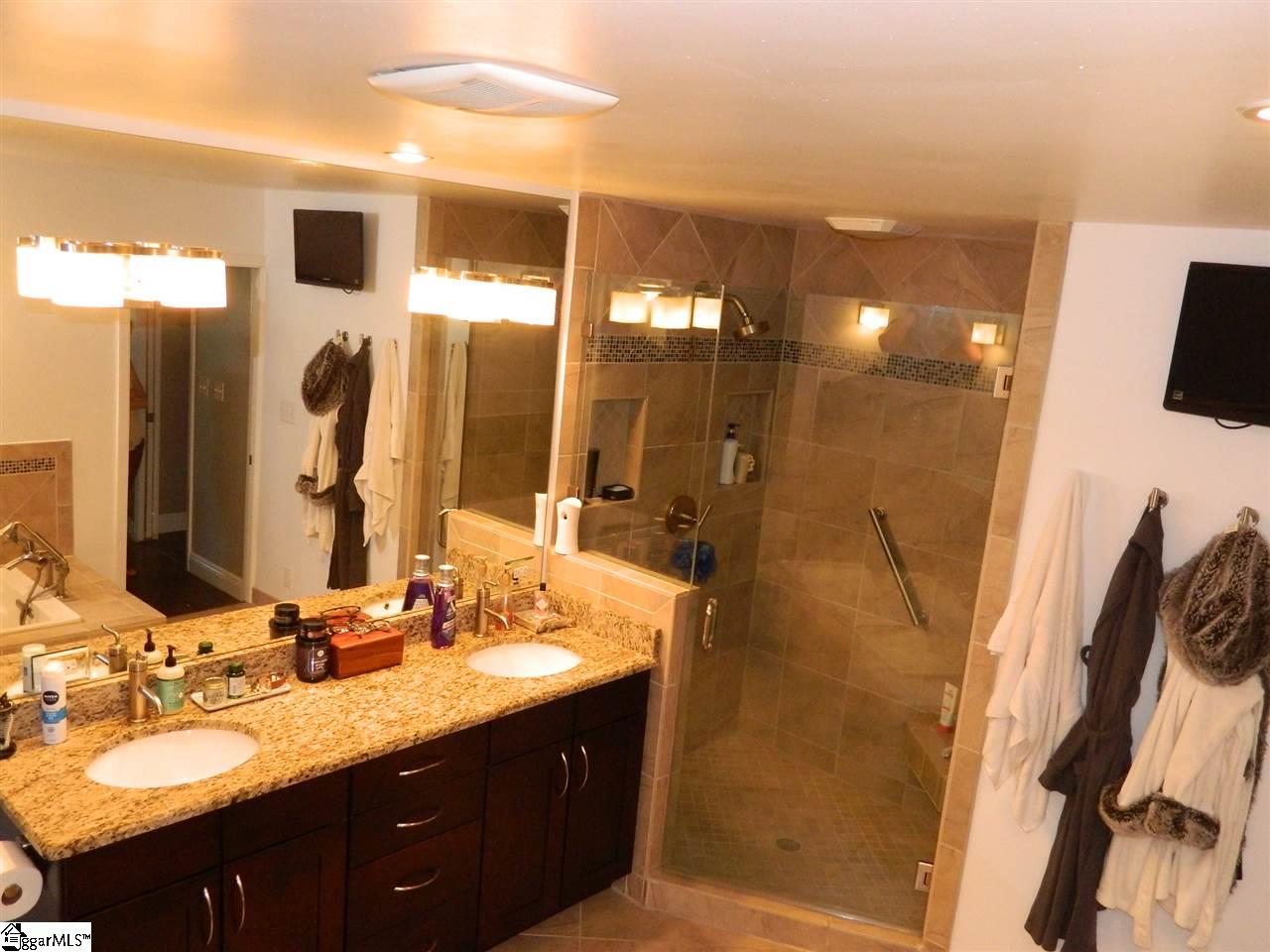 646 Canterbury Road Piedmont, SC 29673 - Photo 15 of 31 Gallery Image 15