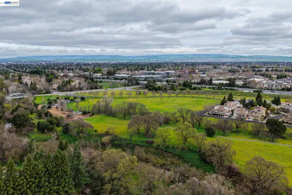 $515,000 | 8185 Arroyo Drive, Unit 4, Pleasanton, CA 94588