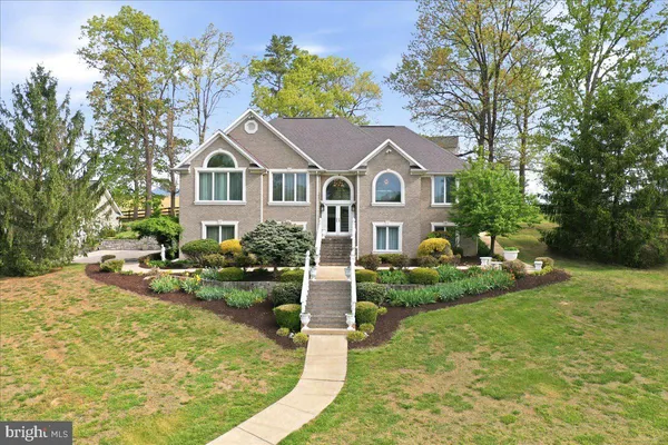 $2,395,000 | 100 Cottage Drive, Luray, VA 22835