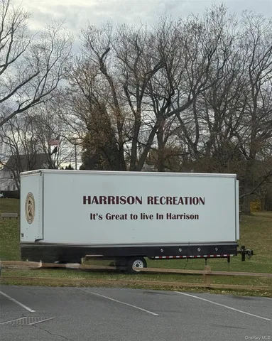 a view of a big yard