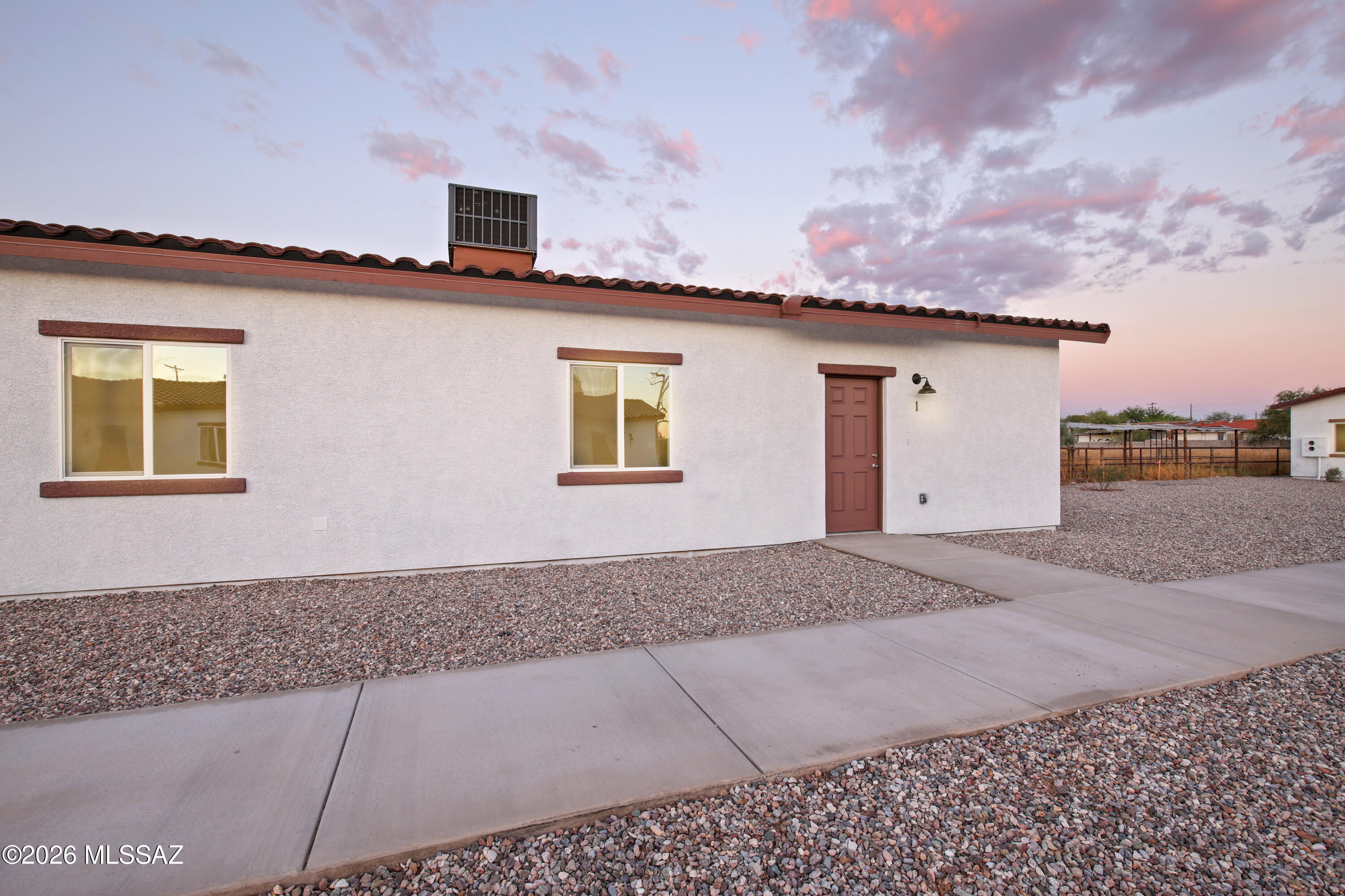 374 East Corona Road Tucson, AZ 85756 - Photo 11 of 46