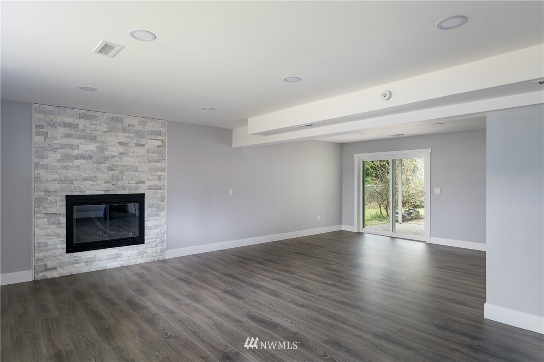 208 155th Place Southeast Bothell, WA 98012 - Photo 22 of 31