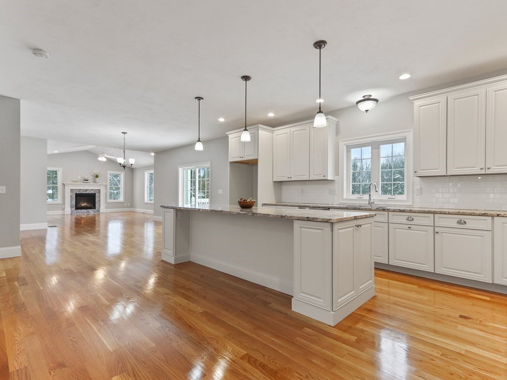 1 Silver Oak Road Hudson, MA 01749 - Photo 8 of 35 Gallery Image 8