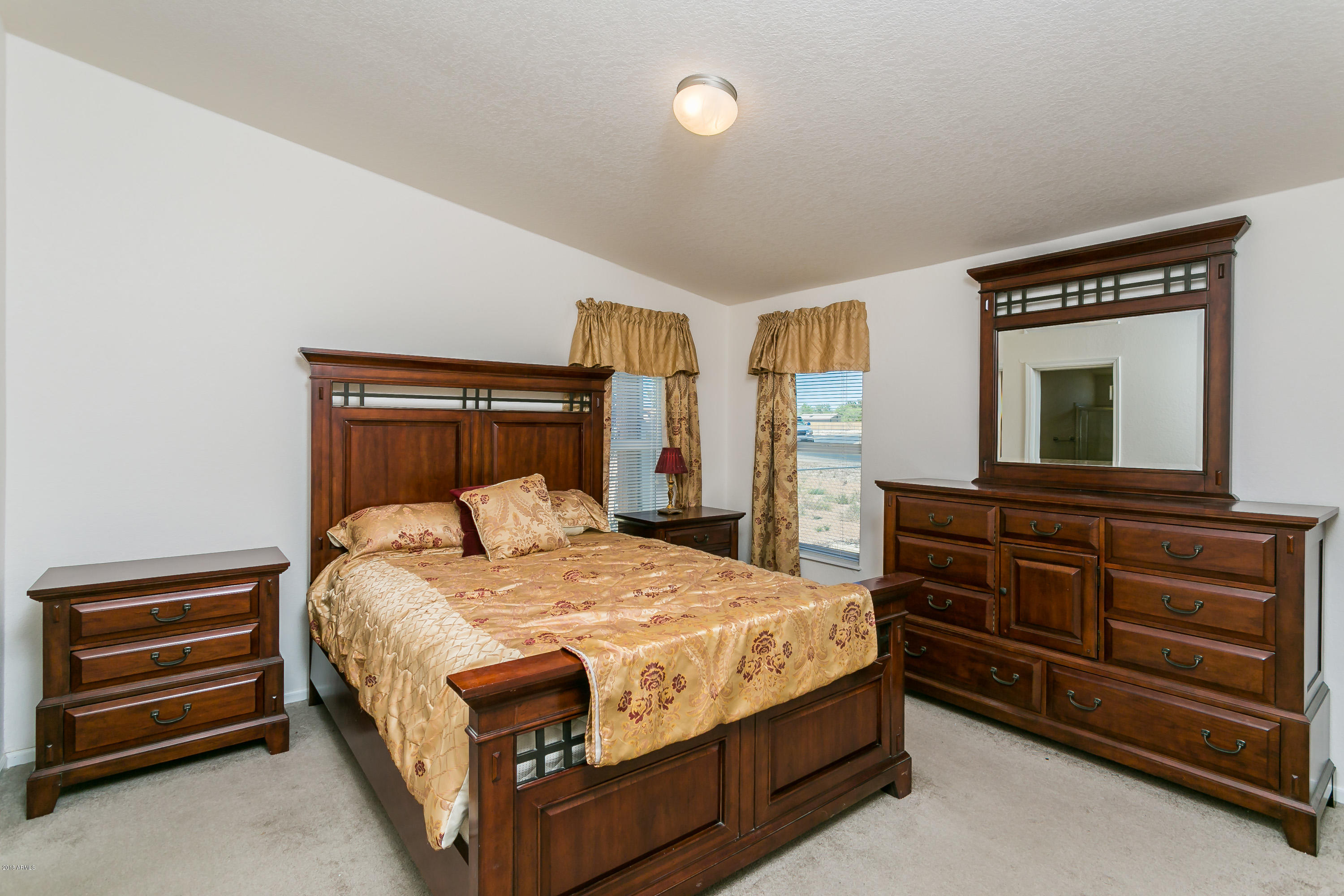 Master bedroom 1a