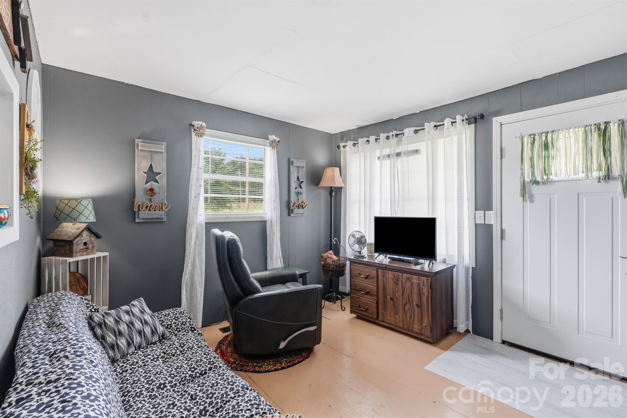 7040 Vintage Road Lilesville, NC 28091 - Photo 4 of 28 Gallery Image 4
