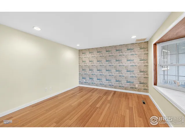 $425,000 | 2521 Danbury Drive, Longmont, CO 80503