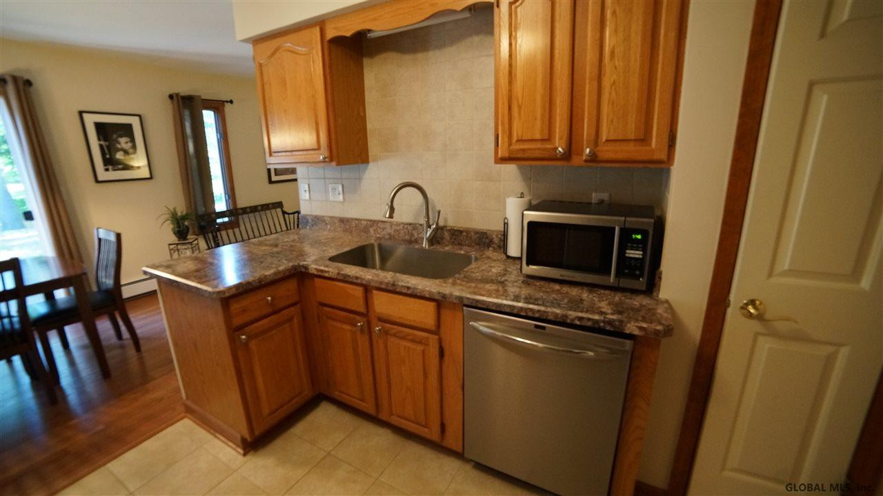 2058 Rosedale Way Schenectady, NY 12303 - Photo 5 of 20 Photo 5