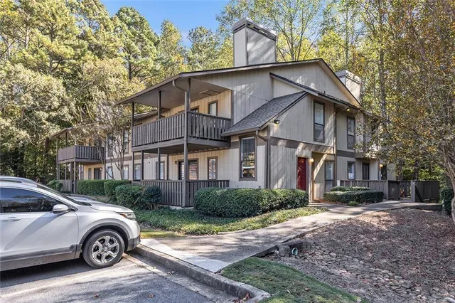 $208,000 | 708 Woodcliff Drive, Atlanta, GA 30350