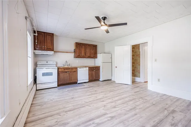 $1,700 | 981 Latta Road, Unit 2, Greece, NY 14612