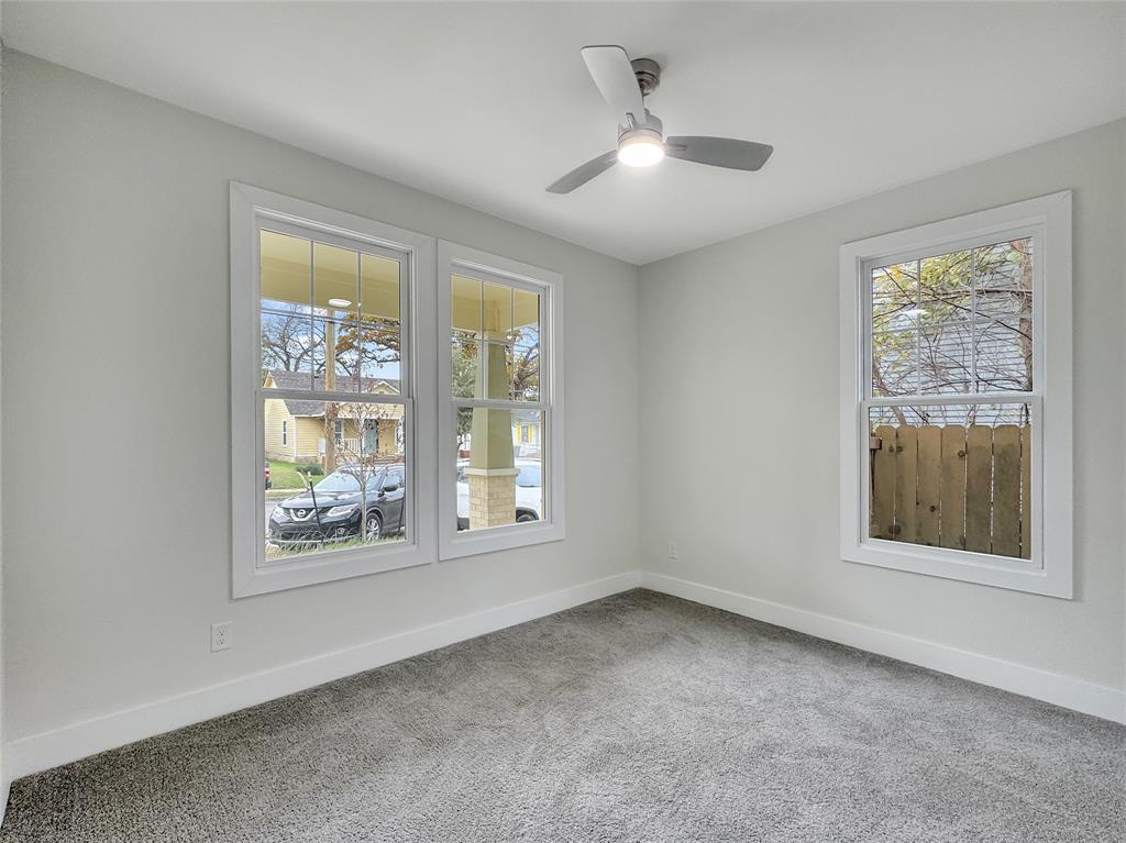 3518 Meadow Street Dallas, TX 75215 - Photo 11 of 20