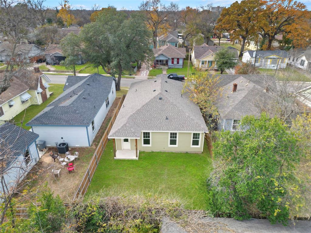 3518 Meadow Street Dallas, TX 75215 - Photo 20 of 20 Aerial view of residential area