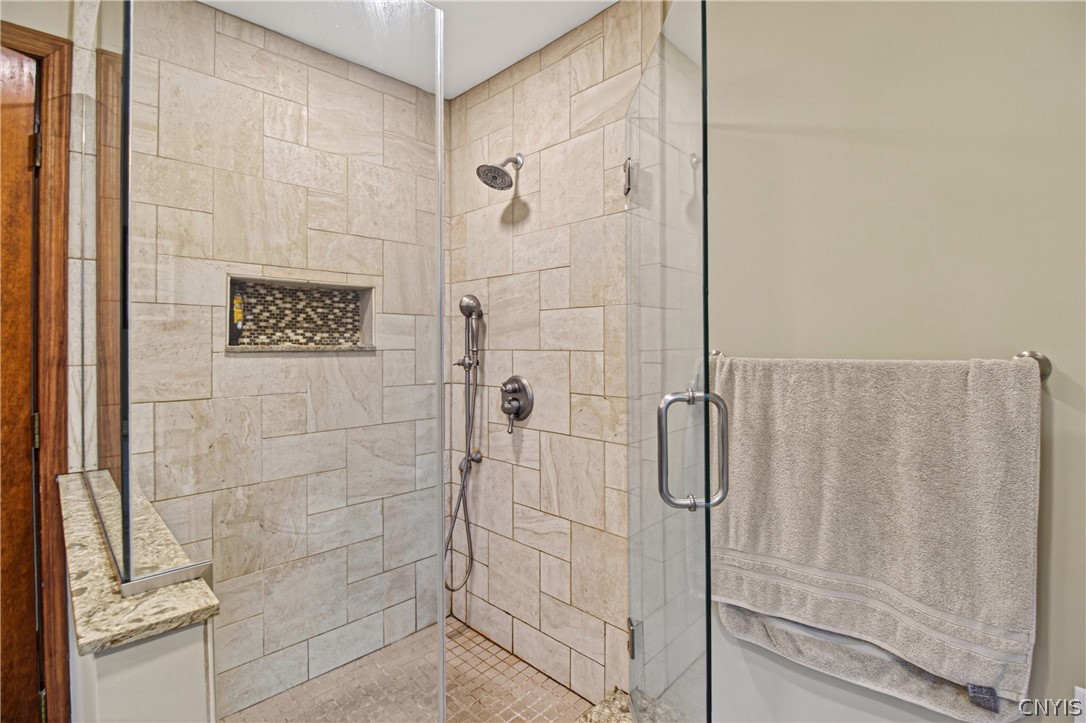 7 Homestead Road West New Hartford, NY 13323 - Photo 22 of 31