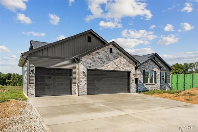 $537,500 | 1232 Old Town Bridge, O'Fallon, IL 62269