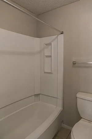 $127,500 | 11963 Bob White Drive, Unit 854, Houston, TX 77035