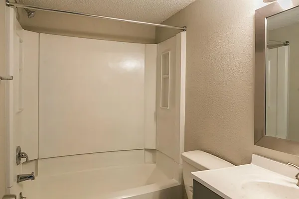 $127,500 | 11963 Bob White Drive, Unit 854, Houston, TX 77035