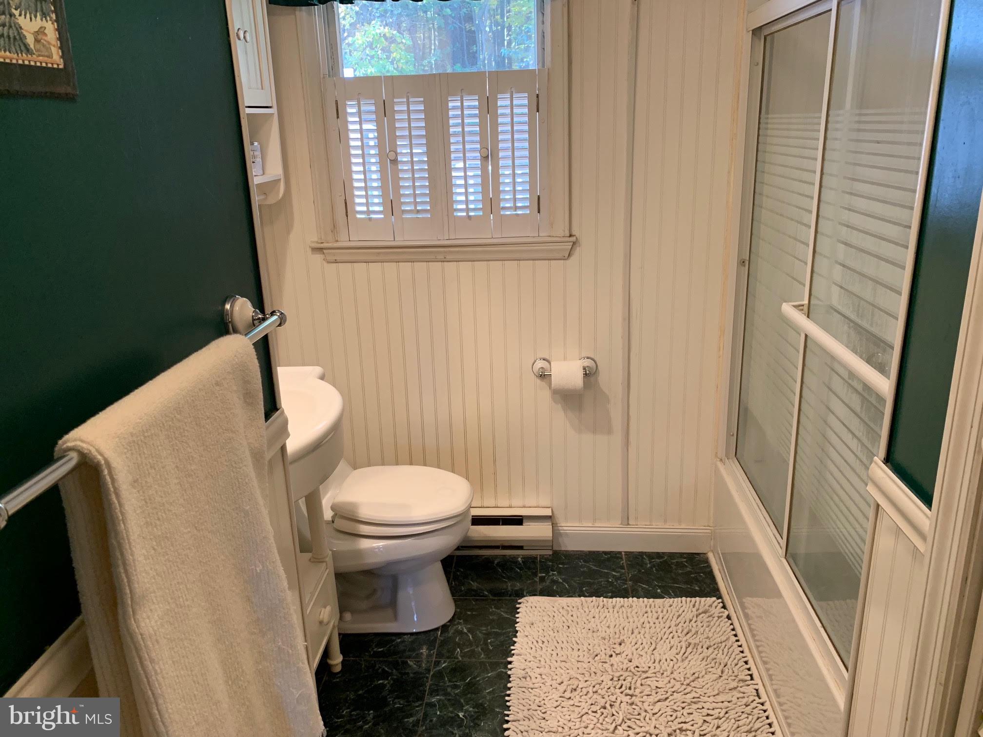 2630 Halter Road Westminster, MD 21158 - Photo 17 of 22 Full Main Level Bath