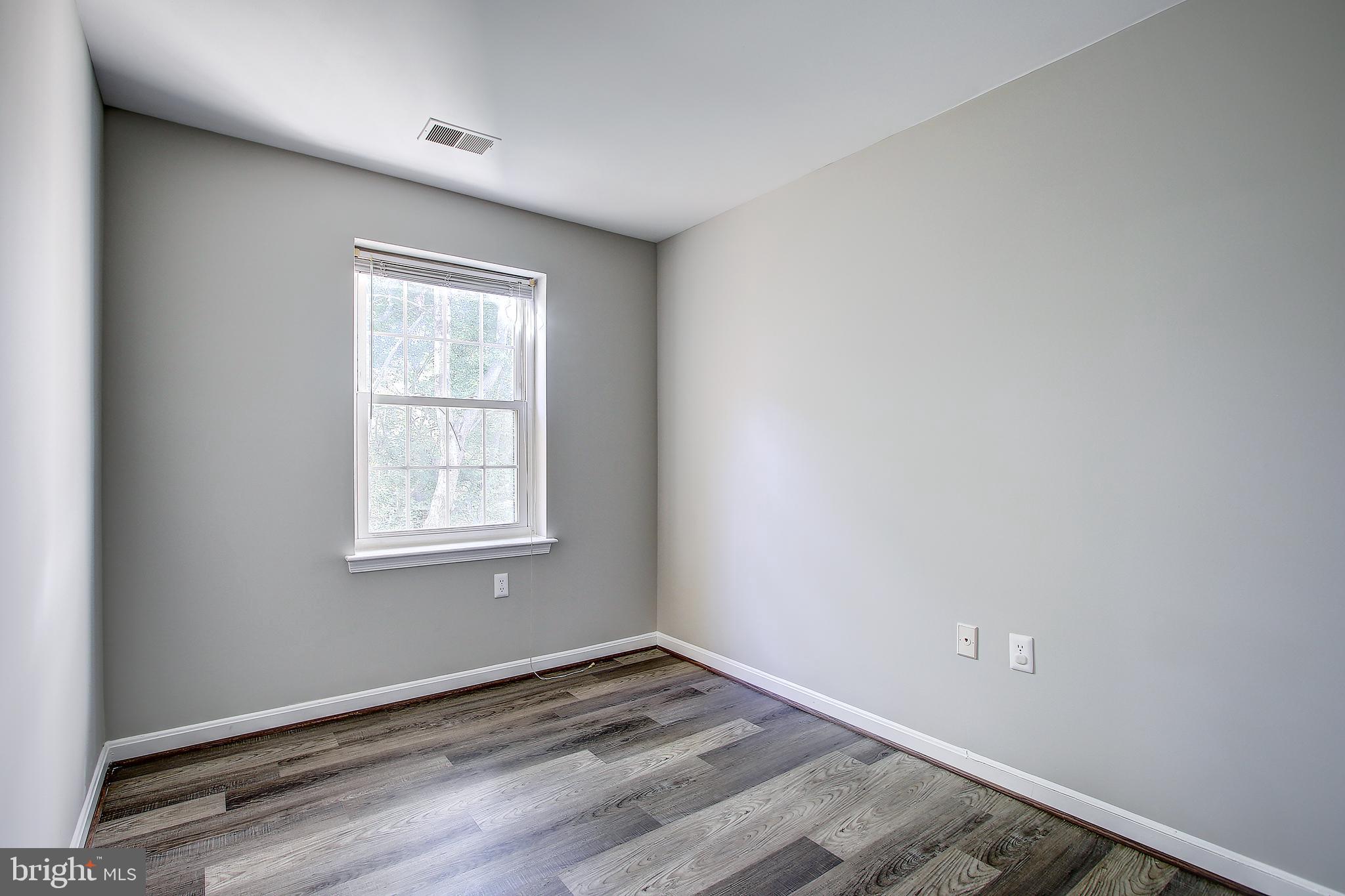 18324 Streamside Drive, Unit 302 Gaithersburg, MD 20879 - Photo 25 of 31 Second Bedroom