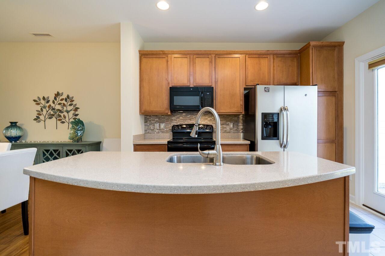 8007 Sunset Branch Court Raleigh, NC 27612 - Photo 14 of 27 Gallery Image 14