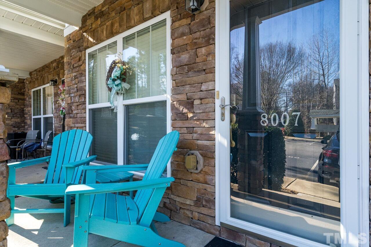 8007 Sunset Branch Court Raleigh, NC 27612 - Photo 3 of 27 Gallery Image 3