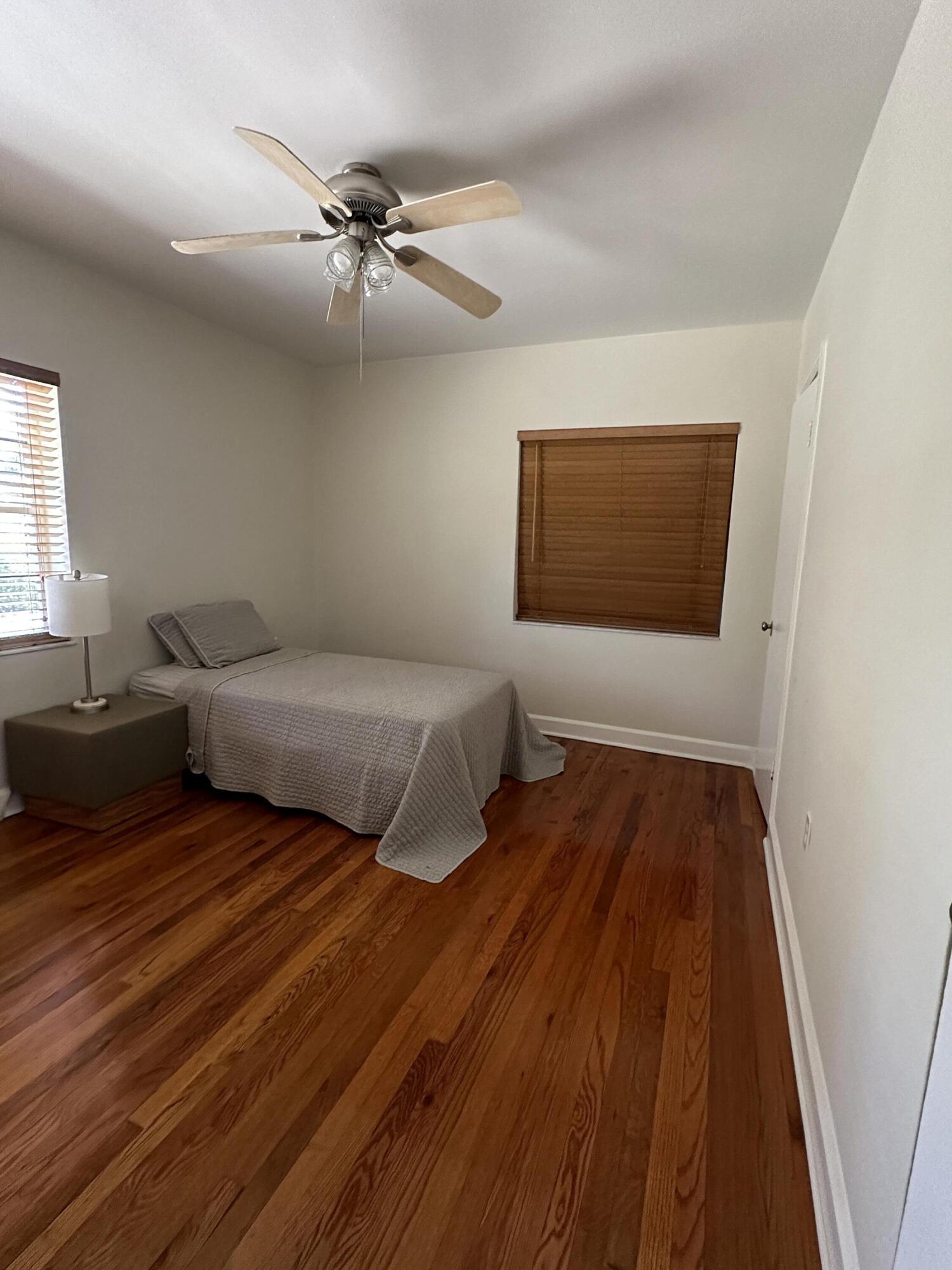 1017 Colonial Road Fort Pierce, FL 34950 - Photo 15 of 26 IMG_0422