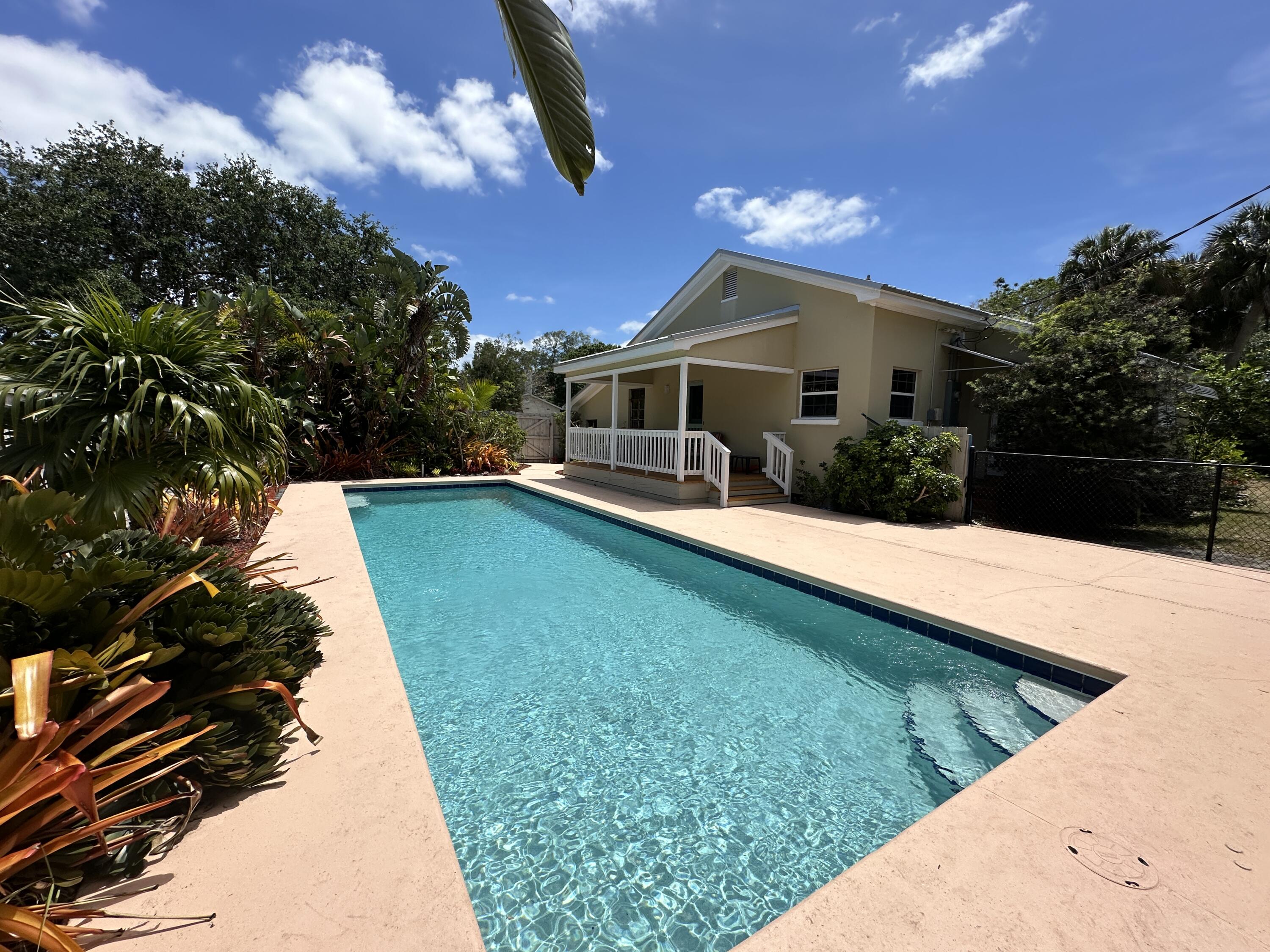 1017 Colonial Road Fort Pierce, FL 34950 - Photo 24 of 26 IMG_0399