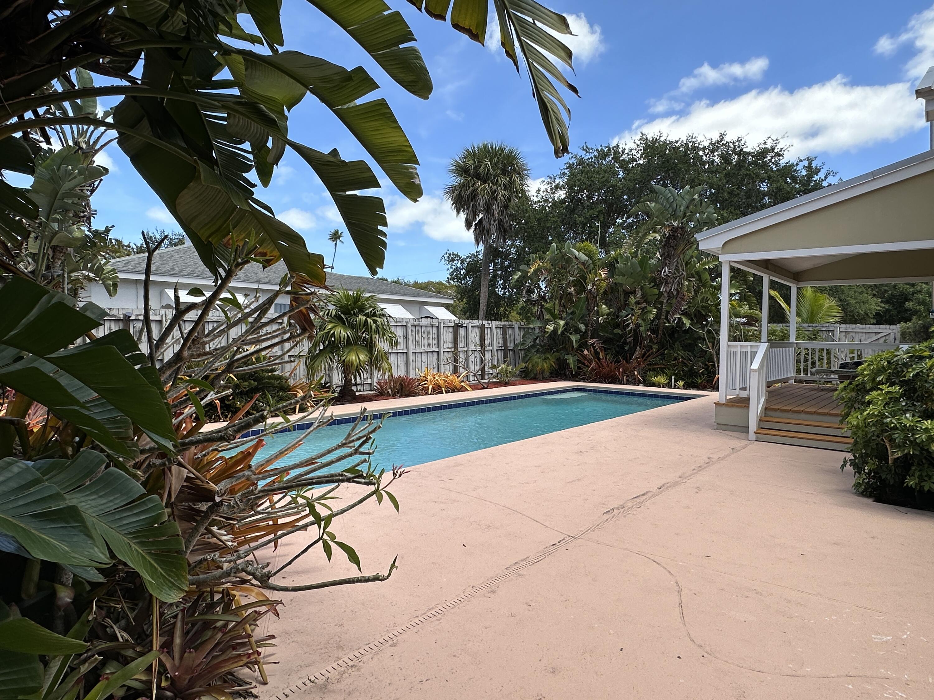 1017 Colonial Road Fort Pierce, FL 34950 - Photo 26 of 26 IMG_0397