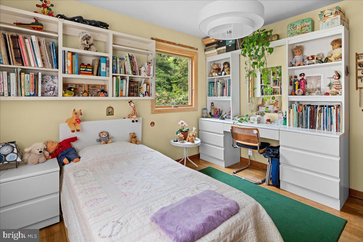 260 Friendship Road Monmouth Junction, NJ 08852 - Photo 15 of 45 Gallery Image 15