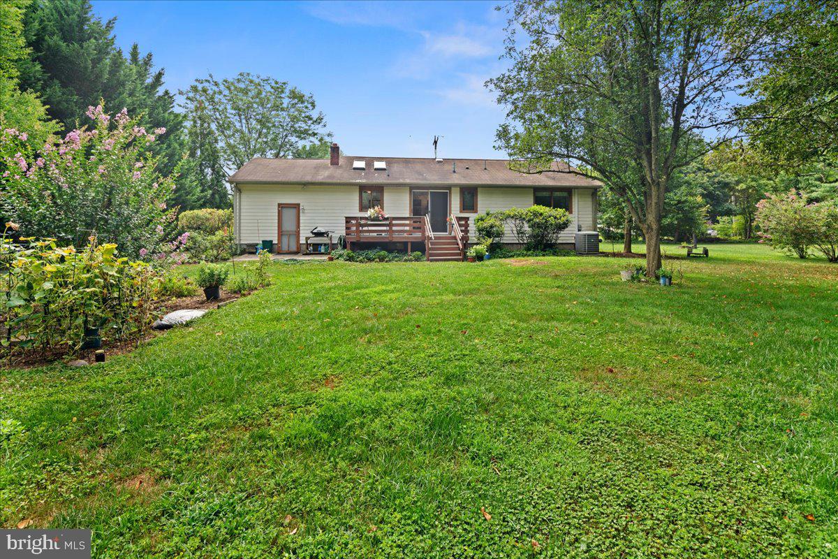 260 Friendship Road Monmouth Junction, NJ 08852 - Photo 30 of 45 Gallery Image 30