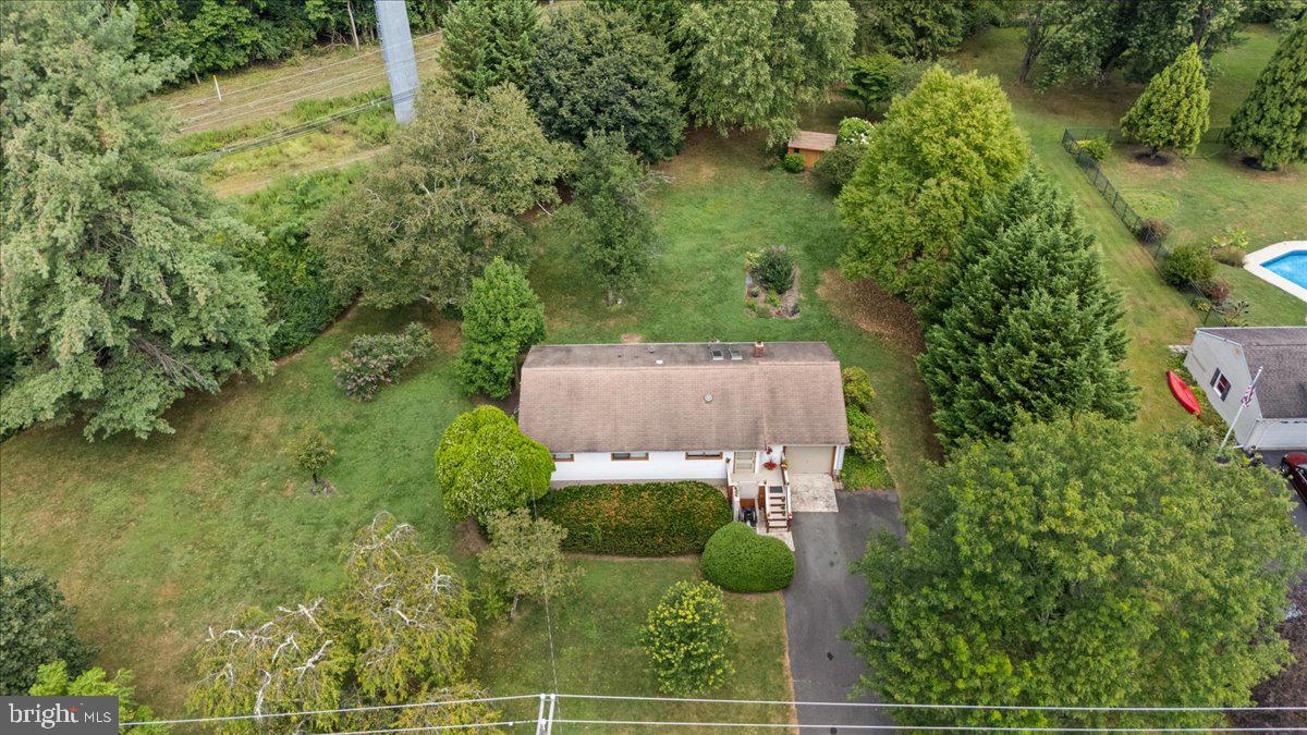 260 Friendship Road Monmouth Junction, NJ 08852 - Photo 33 of 45 Gallery Image 33