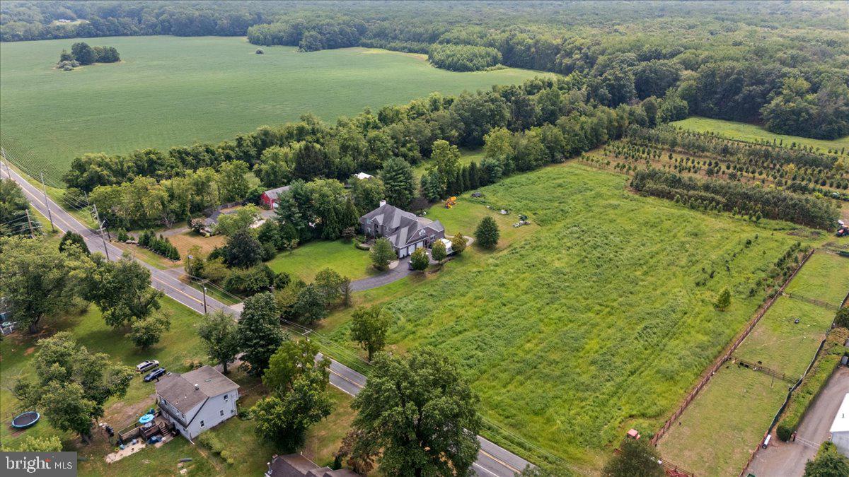 260 Friendship Road Monmouth Junction, NJ 08852 - Photo 38 of 45 Gallery Image 38