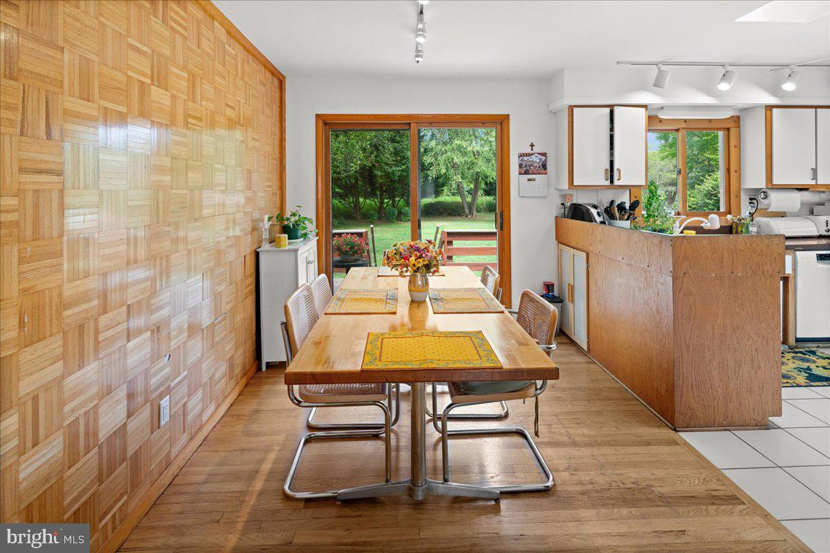 260 Friendship Road Monmouth Junction, NJ 08852 - Photo 7 of 45 Gallery Image 7